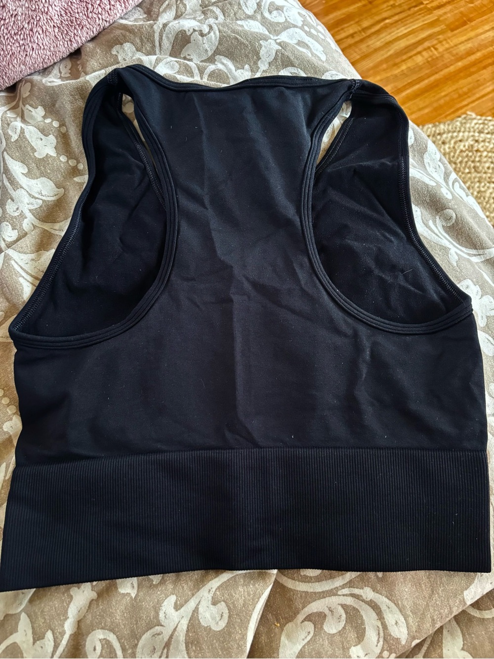 Gymshark Black Seamless Crop Sports Bra - Picture 4 of 4